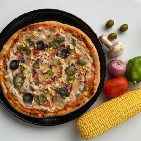 The Veggie Paradise Pizza 7" and 9"